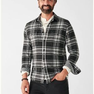 Men’s Faherty Legend Sweater NWT